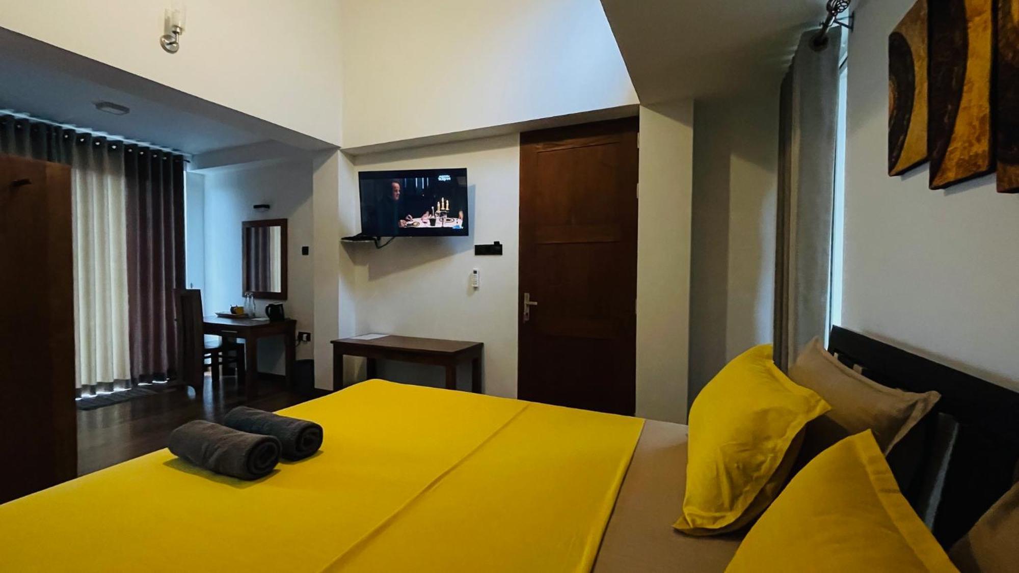 Sun Dove Suite Kandy Kültér fotó